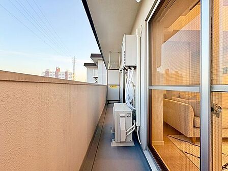 バルコニーに出た時には、頬をなでる優しい風を感じることが出来ます。