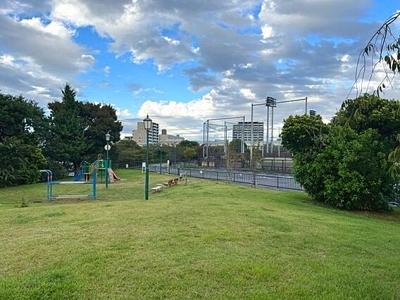 潮見運動公園 ...