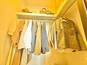 高い収納力を誇るウォークインクローゼットを設置、いつでもすっきり整理することが出来ます。