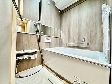 シンプルながらリラックスして気持ちよく入浴できる空間は、すべての人の毎日を豊かにする場所です。