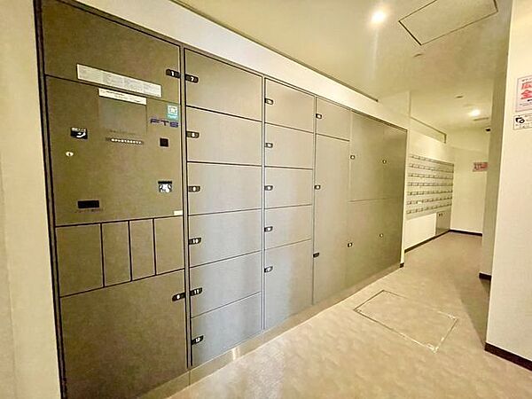 エントランスを拡大表示