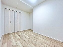 お部屋には充分な収納スペースをご用意。自分だけの空間を作り上げることができます。