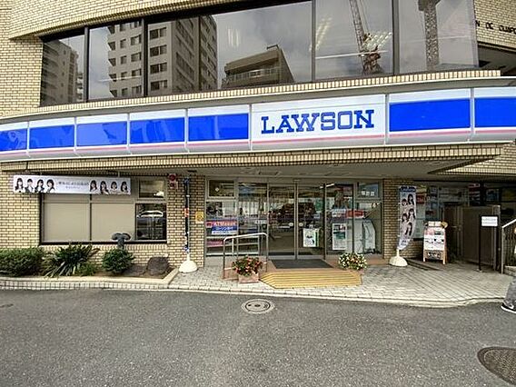 ローソン北参道...