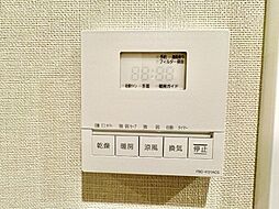 乾燥・涼風・暖房・換気といった一年中様々なシーンで活躍する設備。一日の疲れを癒す場所はいつも快適に。