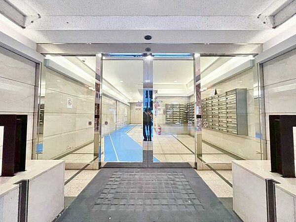 エントランスを拡大表示