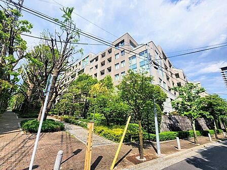 住まいは明日へのエネルギーを養うオアシスだとすれば、元気のでる存在でなければなりません。