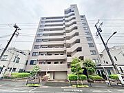 明るさとぬくもりを感じる、落ち着いた佇まい。ずっと色あせない、愛情の持てる外観。
