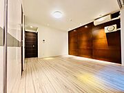 過ぎ行く時間をゆったりと感じることができる落ち着いたお部屋。静かな環境でリラックスタイムを。