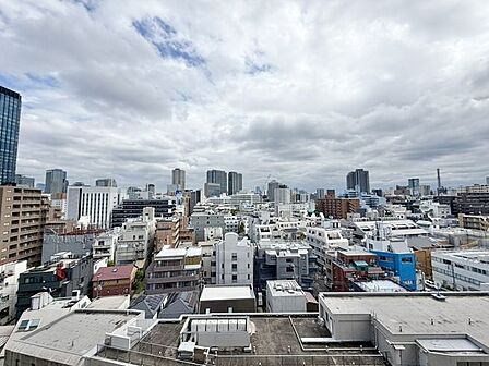 さまざまな表情の景色を眺めながら、くつろぎのひと時をお過ごし頂けます。