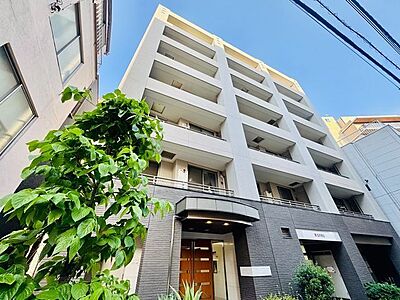 外観:住まいは明日へのエネルギーを養うオアシス。趣味や遊びなどの好奇心を日常に求めていく住まいへ。 外観:住まいは明日へのエネルギーを養うオアシス。趣味や遊びなどの好奇心を日常に求めていく住まいへ。