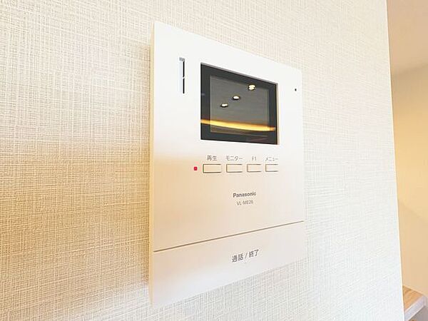 玄関を拡大表示