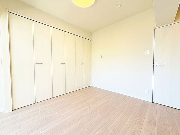 寝室を拡大表示