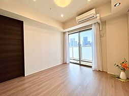 太陽の恵みを一気に受けた明るくあたたかいお住まい。吹きぬける風を感じながら爽やかで風通しの良い暮らし。
