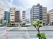 広々としたバルコニーに出た時には、頬をなでる優しい風を感じることが出来ます。