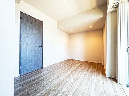 豊かな居住性と、クオリティが見事に調和した住空間は、住まうことの喜びを感じさせてくれます。