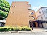 外観：住まいは明日へのエネルギーを養うオアシスだとすれば、元気のでる存在でなければなりません。
