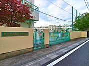 世田谷区立松沢中学校 700m
