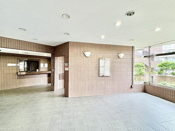 エントランスを拡大表示