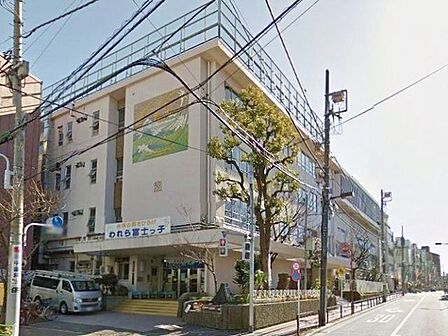 台東区立富士小学校 450m
