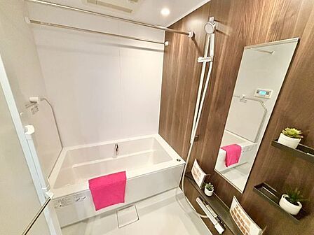 1日の疲れを癒す大切な空間。上質感なリラックスタイムをお楽しみください。