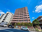 流行に左右されず、将来にわたって価値が継続する「上質」な佇まい。（空の加工を生成AIで行っています）