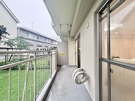 バルコニーに出た時には、頬をなでる優しい風を感じることが出来ます。