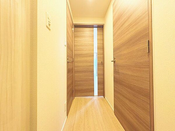 玄関を拡大表示