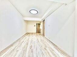 飾り過ぎないシンプルな内装と偏り過ぎないデザインで統一しております。居住していく中であなただけの「マイホーム」に創り上げて下さい。
