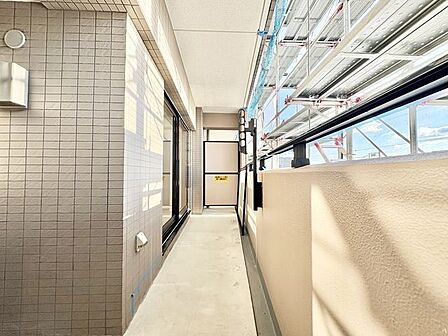 バルコニーに出た時には、頬をなでる優しい風を感じることが出来ます。