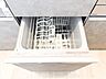 キッチン：ビルトイン食洗機は作業台が広く使え、見た目もスッキリ。節水や節電も充実して家事の手助けをしてくれます