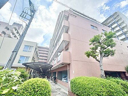 充実した環境の中でご家族の絆を深め、いつまでも誇りに思える住まいへ。