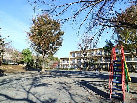 等々力7丁目公園 350m