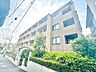 外観：風格が漂う重厚感のある外観。品格ある穏やかな空間で深みのある暮らしを。