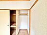 和室：各部屋を最大限に広く使って頂ける様、全居住スペースに収納付。プライベートルームはゆったりと快適に。