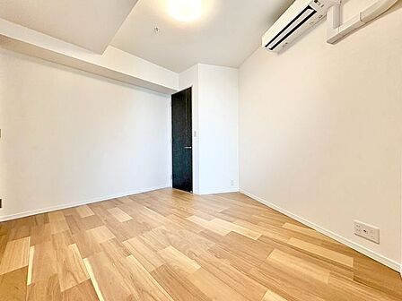シンプル・イズ・ベストが基本。プレーンな空間を自分好みに。いつまでも快適に暮せる住まいへ。