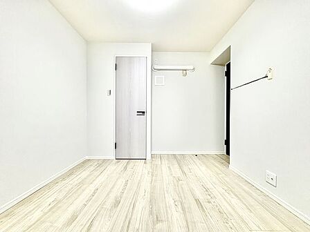 一日の中で多くの時間を過すことになる住まいだからこそ、いつも穏やかな空間であるように心掛けています。