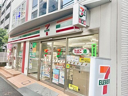 セブンイレブン西麻布3丁目店 110m
