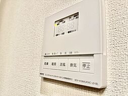 乾燥・涼風・暖房・換気といった一年中さまざまなシーンで活躍する浴室乾燥機。