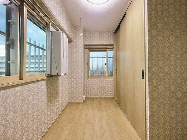 洋室を拡大表示