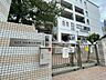周辺：新宿区立四谷第六小学校 400m