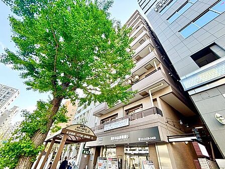 穏やかな住環境と充実の生活利便性を備えたこの地で誇りに思える住まいを実現。