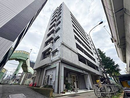 休日にショッピングを愉しんだり、美味しいものを食べたり、彩りある暮らしが享受できる立地です。