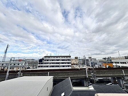 さまざまな表情の景色を眺めながら、くつろぎのひと時をお過ごし頂けます。