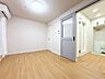 寝室：一日の中で多くの時間を過すことになる住まいだからこそ、いつも穏やかな空間であるように心掛けています。