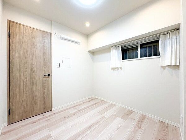 洋室を拡大表示