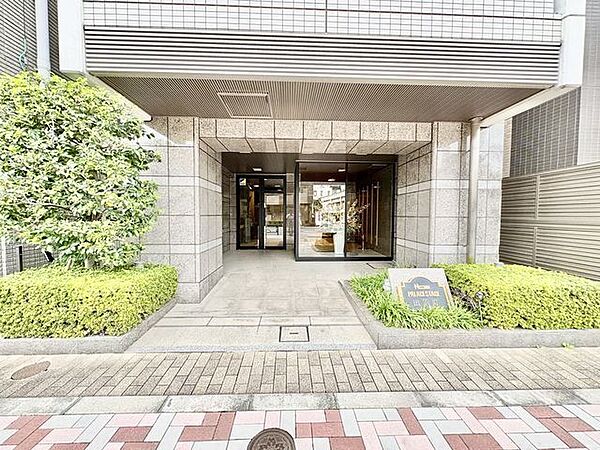 エントランスを拡大表示