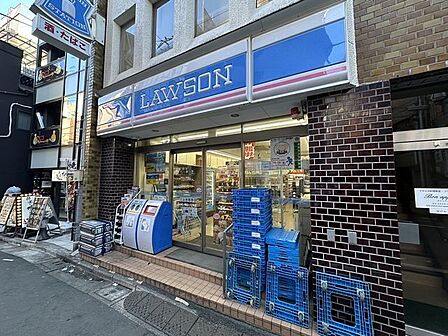 ローソン駒込一丁目店 350m