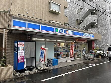 ローソン用賀二丁目店 170m