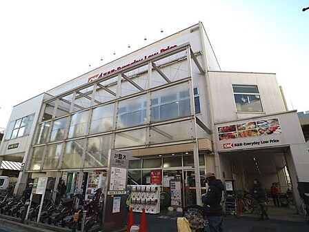 オーケー用賀駅前店 300m