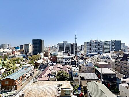開放的な眺望を心ゆくまで堪能。スカイツリーも望めます。